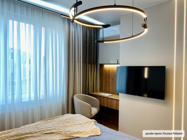 Фото потолка в спальню 2